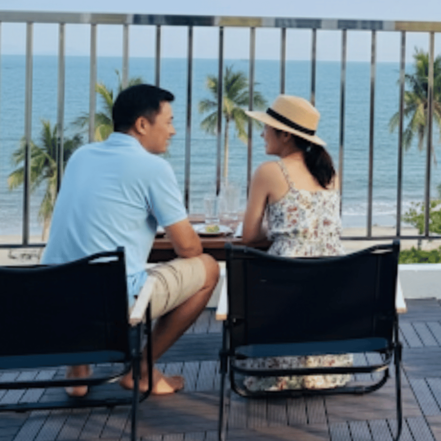 Khách sạn mặt biển Sơn Trà, khách sạn mặt biển Đà Nẵng, khách sạn view biển Đà Nẵng, khách sạn Đà Nẵng giá rẻ, khách sạn Sơn Trà Đà Nẵng, khách sạn gần biển Mỹ Khê, khách sạn view biển đẹp Đà Nẵng, khách sạn gần cầu Rồng Đà Nẵng, khách sạn nghỉ dưỡng Đà Nẵng, khách sạn gia đình Đà Nẵng