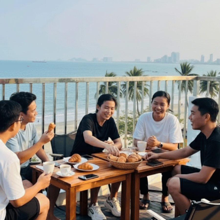 Khách sạn mặt biển Sơn Trà, khách sạn mặt biển Đà Nẵng, khách sạn view biển Đà Nẵng, khách sạn Đà Nẵng giá rẻ, khách sạn Sơn Trà Đà Nẵng, khách sạn gần biển Mỹ Khê, khách sạn view biển đẹp Đà Nẵng, khách sạn gần cầu Rồng Đà Nẵng, khách sạn nghỉ dưỡng Đà Nẵng, khách sạn gia đình Đà Nẵng