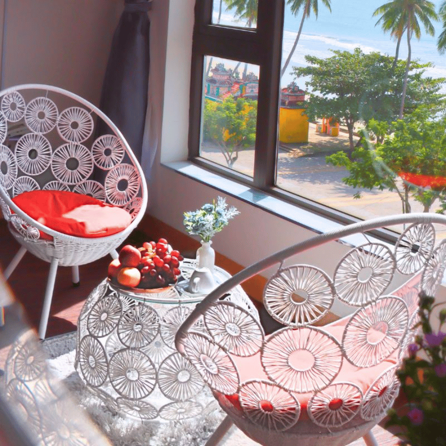 Beachfront hotel in Son Tra, beachfront hotel in Da Nang, sea-view hotel in Da Nang, affordable hotel in Da Nang, Son Tra Da Nang hotel, hotel near Son Tra Beach, Da Nang hotel with beautiful sea view, hotel near Dragon Bridge Da Nang, Da Nang resort hotel, family hotel in Da Nang