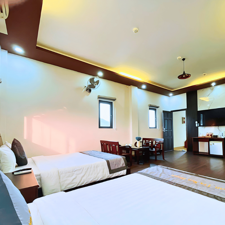 Beachfront hotel in Son Tra, beachfront hotel in Da Nang, sea-view hotel in Da Nang, affordable hotel in Da Nang, Son Tra Da Nang hotel, hotel near Son Tra Beach, Da Nang hotel with beautiful sea view, hotel near Dragon Bridge Da Nang, Da Nang resort hotel, family hotel in Da Nang