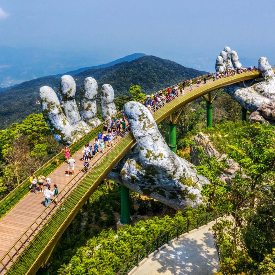 khách sạn Sơn Trà Đà Nẵng, khách sạn gần biển Sơn Trà, khách sạn view biển đẹp Đà Nẵng, khách sạn gần cầu Rồng Đà Nẵng, khách sạn nghỉ dưỡng Đà Nẵng