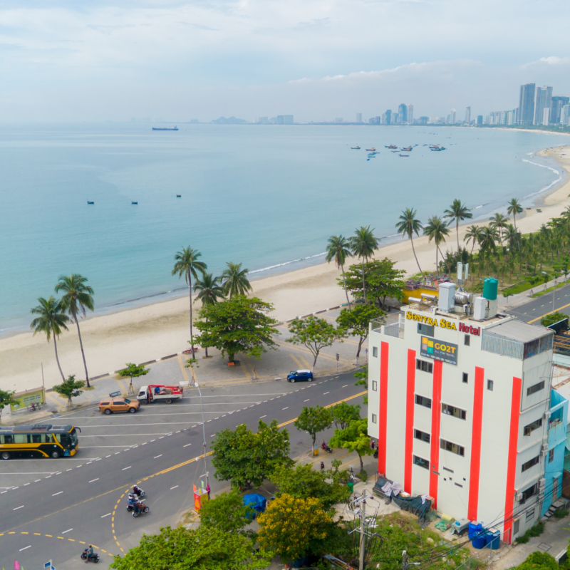 son tra beachfront hotel, da nang beachfront hotel, da nang ocean view hotel, affordable hotel in da nang, son tra district hotel in da nang