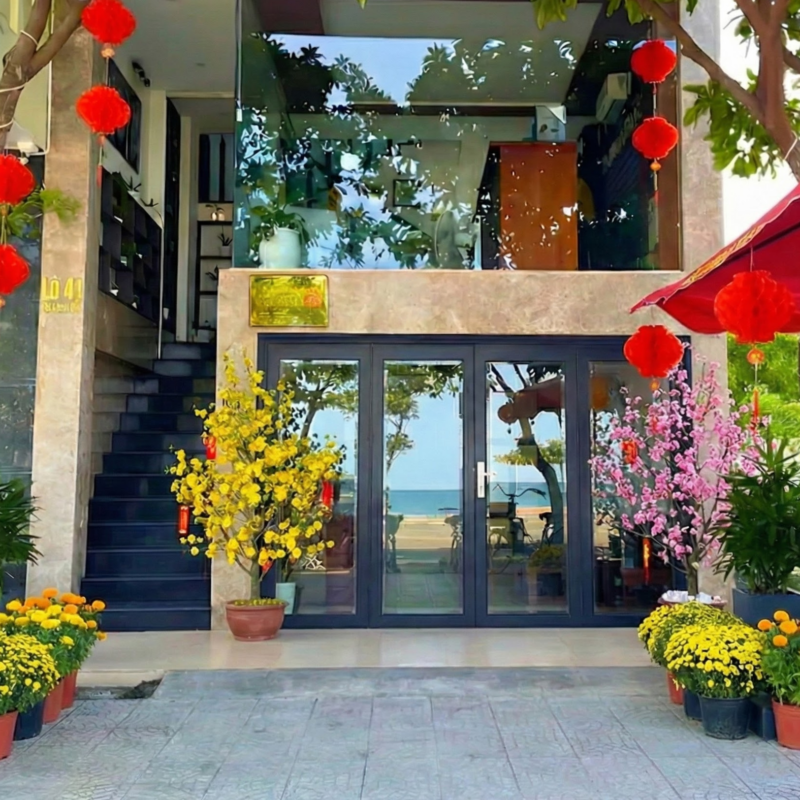 son tra beachfront hotel, da nang beachfront hotel, da nang ocean view hotel, affordable hotel in da nang, son tra district hotel in da nang