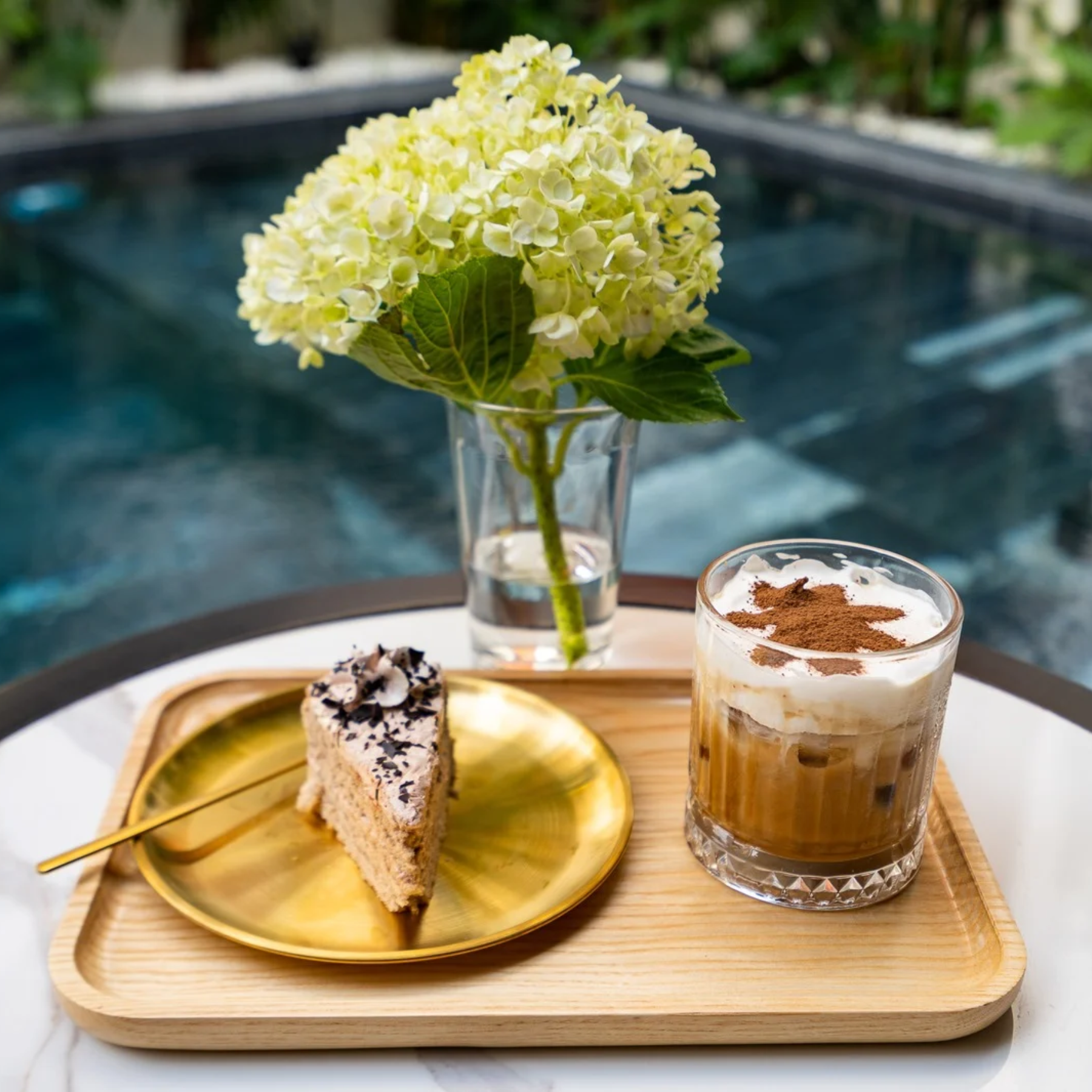 Vintage Taste Deli Cafe, quán cafe yên tĩnh, cafe vintage, cafe Hội An, cafe Vinhomes Grand Park